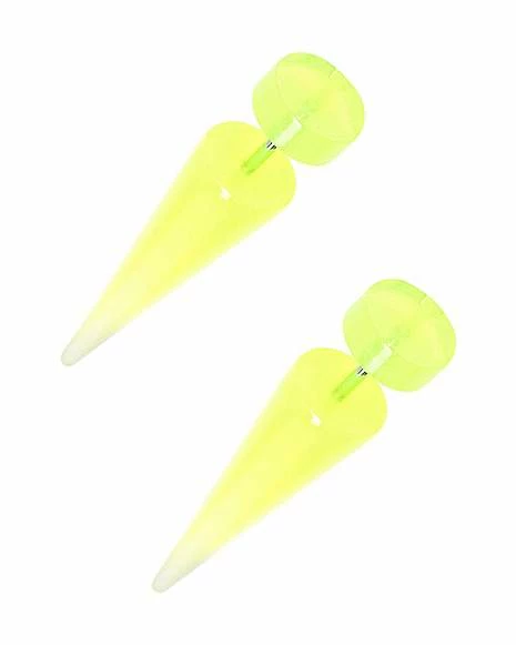 Discount β¨ Green Fake Tapers π 3 Discount β¨ Green Fake Tapers π
