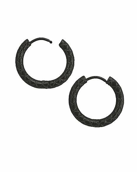 Best deal β Textured Hoop Earrings - 18 Gauge π₯° 3 Best deal β Textured Hoop Earrings - 18 Gauge π₯°