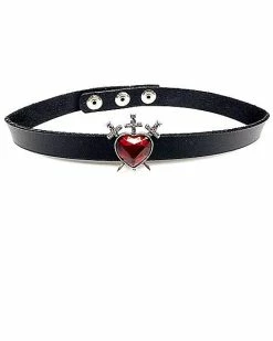 New 🔥 Heart and Sword Choker Necklace ✨