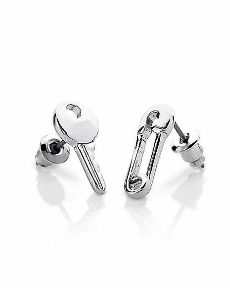 Brand new β¨ Multi-Pack Playboy Mix and Match Earrings - 12 Pack π 9 Brand new β¨ Multi-Pack Playboy Mix and Match Earrings - 12 Pack π - Image 7